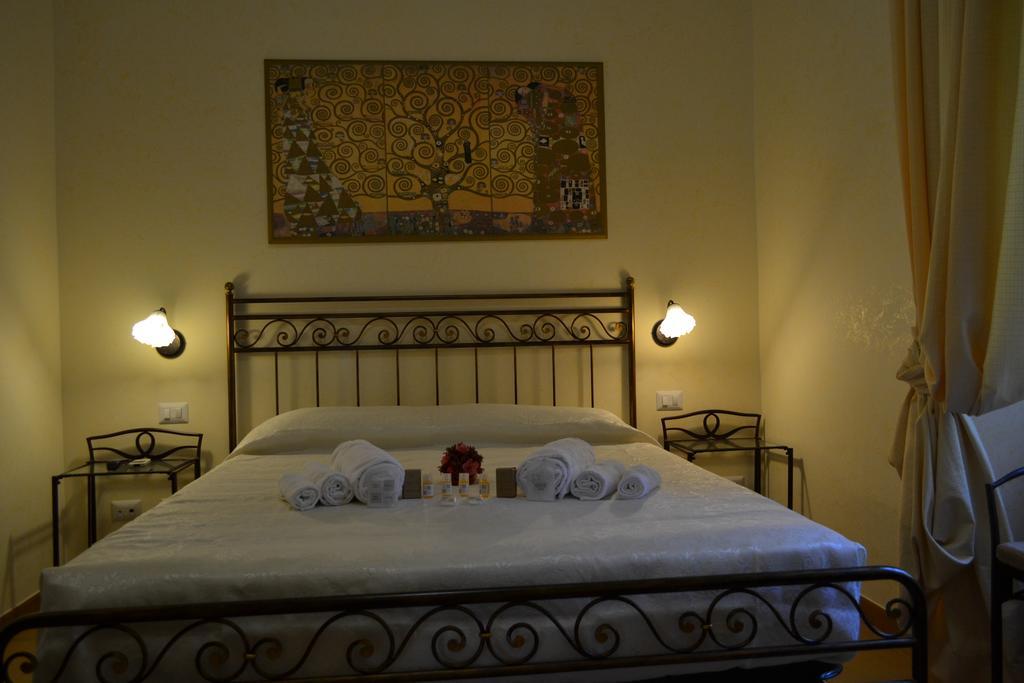 Tucci'S Roma Guest House Eksteriør bilde